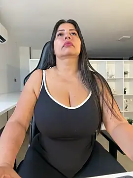 natural bigboobs online show from 26, 5, 2026