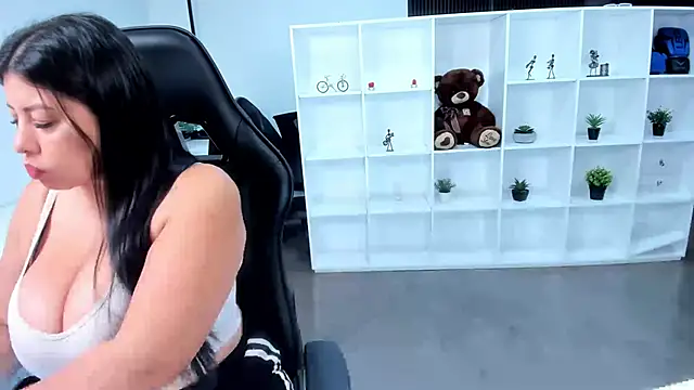 natural bigboobs online show from 2, 12, 2025