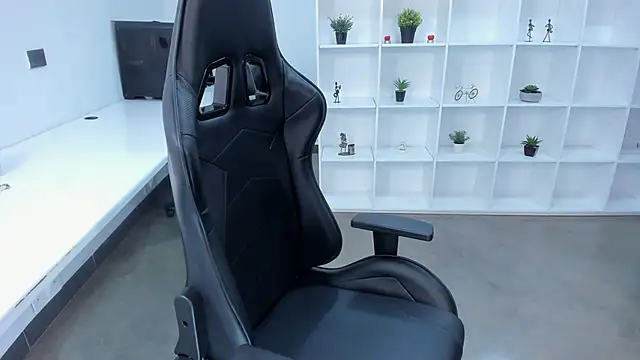 Snapshot of natural_bigboobs chatting on 29, 10, 2025 natural bigboobs online show from 29, 10, 2025