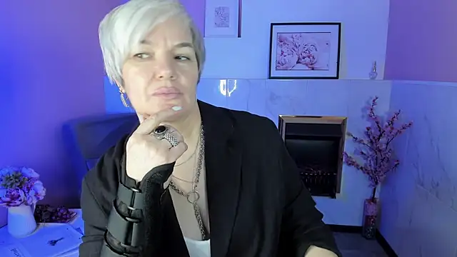 CarmenSoft online show from 19, 9, 2025