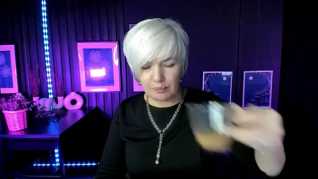 CarmenSoft online show from 1, 12, 2025