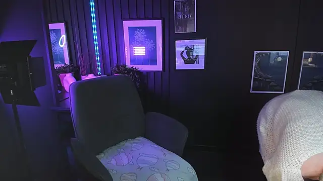 CarmenSoft online show from 4, 11, 2025