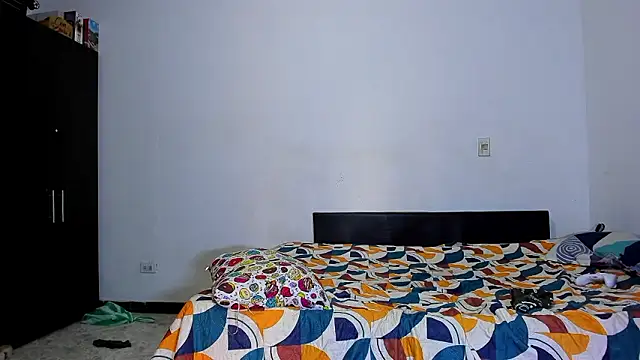 Snapshot of ares_sexxx chatting on 18, 1, 2026 ares sexxx online show from 18, 1, 2026