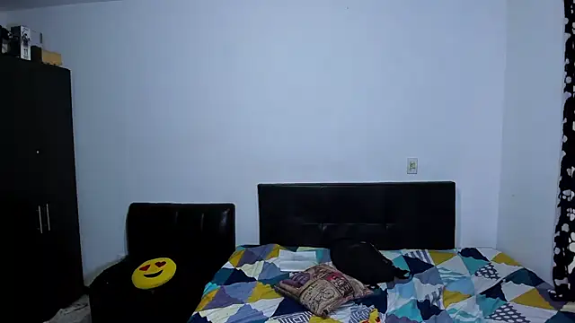 Snapshot of ares_sexxx chatting on 4, 2, 2026 ares sexxx online show from 4, 2, 2026