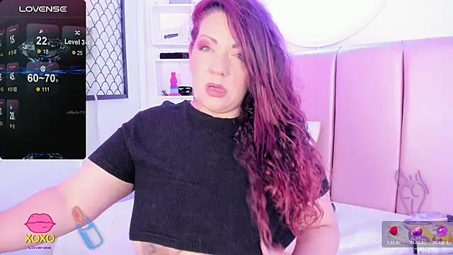 pamela dimantis  online show from 14, 9, 2025