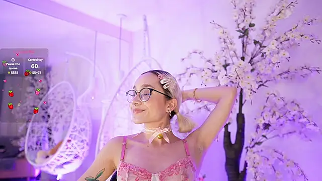 DalahiaRush online show from 22, 3, 2025