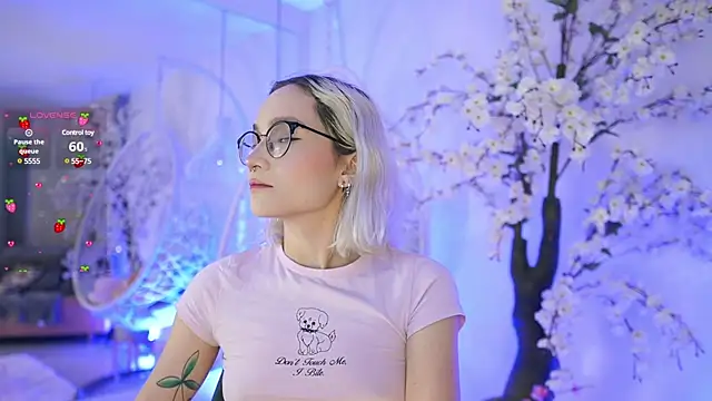 DalahiaRush online show from 19, 3, 2025