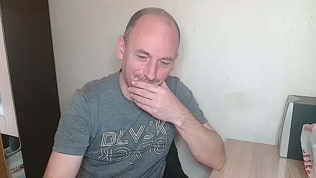 Snapshot of Johan___Barker chatting on 10, 3, 2026 Johan Barker online show from 10, 3, 2026