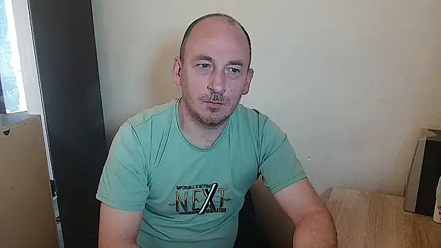 Snapshot of Johan___Barker chatting on 11, 3, 2026 Johan Barker online show from 11, 3, 2026