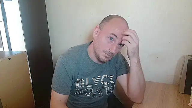 Snapshot of Johan___Barker chatting on 27, 2, 2026 Johan Barker online show from 27, 2, 2026