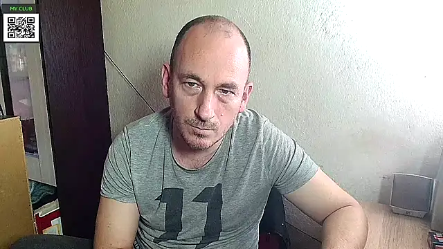 Snapshot of Johan___Barker chatting on 1, 3, 2025 Johan Barker online show from 1, 3, 2025