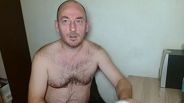 Snapshot of Johan___Barker chatting on 30, 11, 2025 Johan Barker online show from 30, 11, 2025