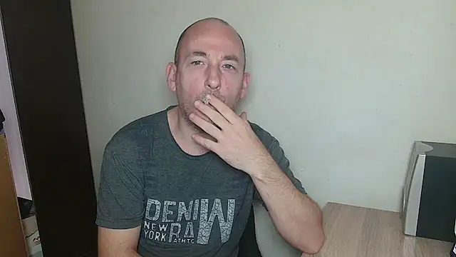 Johan   Barker online show from 22, 12, 2025