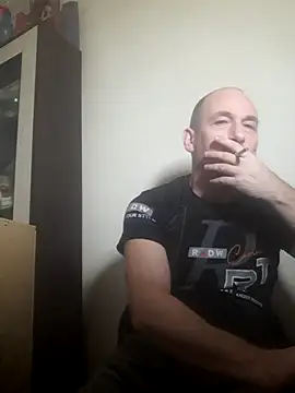 Snapshot of Johan___Barker chatting on 6, 2, 2026 Johan Barker online show from 6, 2, 2026