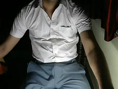 aloneboy1996 online show from 12, 10, 2025