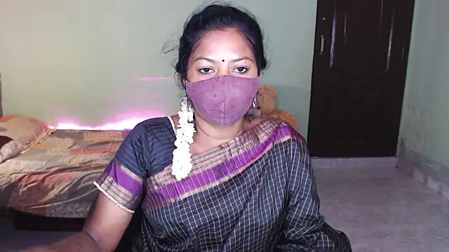 Snapshot of Novapol chatting on 26, 5, 2026 Novapol online show from 26, 5, 2026