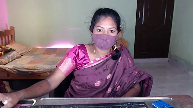 Snapshot of Novapol chatting on 25, 4, 2026 Novapol online show from 25, 4, 2026