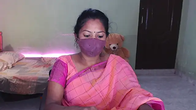 Snapshot of Novapol chatting on 23, 5, 2026 Novapol online show from 23, 5, 2026