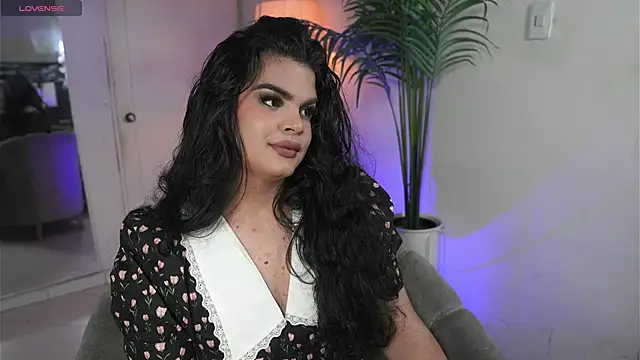 artechloe online show from 10, 10, 2025