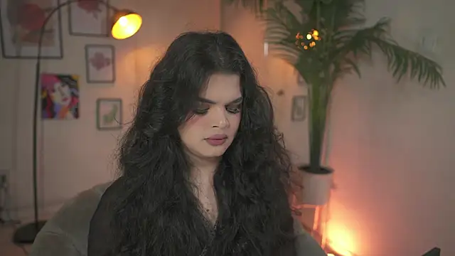 artechloe online show from 27, 11, 2025