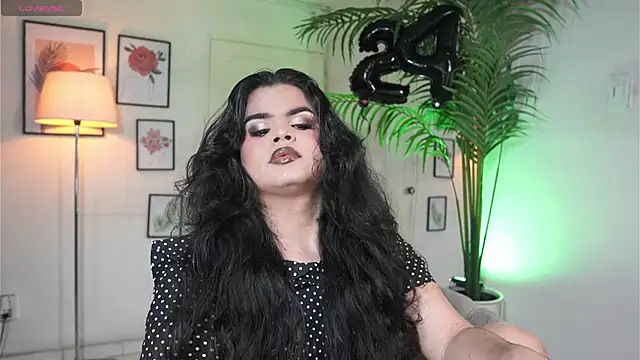 artechloe online show from 28, 10, 2025