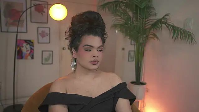 artechloe online show from 25, 11, 2025