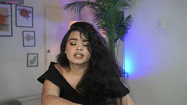 artechloe online show from 12, 11, 2025