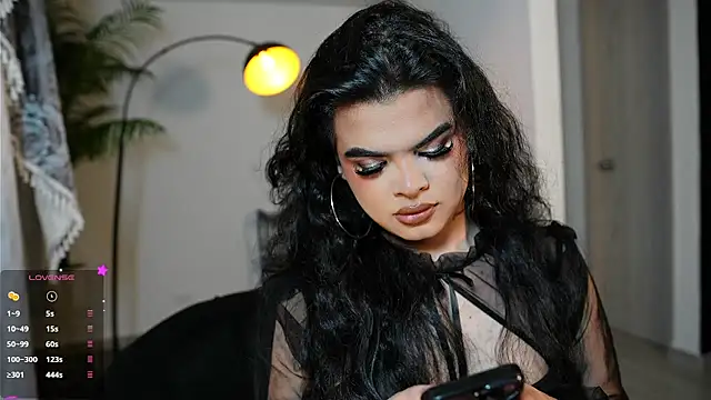 Snapshot of artechloe chatting on 20, 7, 2026 artechloe online show from 20, 7, 2026