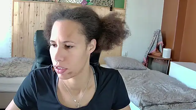 AaliyahHarris online show from 27, 5, 2026