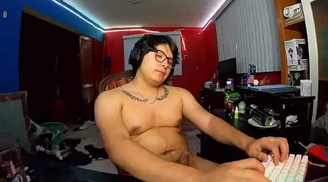 Nathanroberts111 online show from 30, 1, 2025