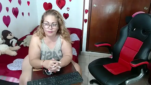 Britney-22 online show from 9, 3, 2025