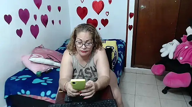 Britney-22 online show from 10, 1, 2025