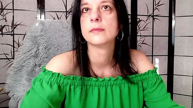  Sweetlonglips  online show from 6, 3, 2026