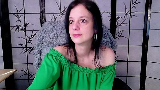  Sweetlonglips  online show from 24, 4, 2026