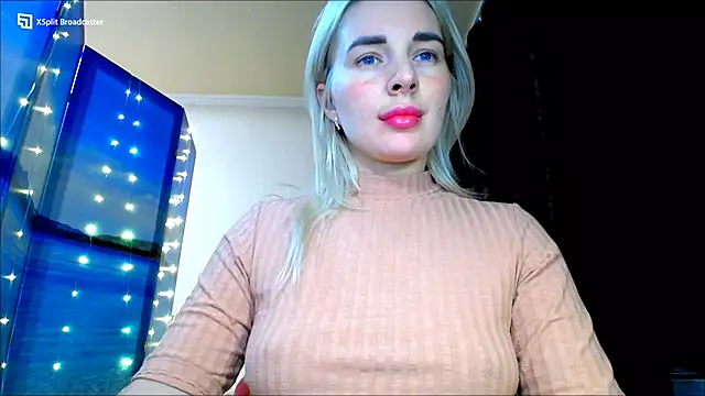 Snapshot of miaa_sunn chatting on 13, 12, 2024 miaa sunn online show from 13, 12, 2024