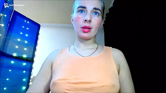 Snapshot of miaa_sunn chatting on 10, 12, 2024 miaa sunn online show from 10, 12, 2024