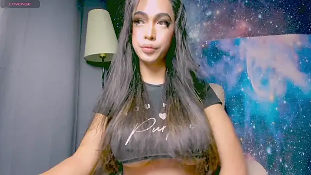 XXsexylongcockXX online show from 28, 1, 2025