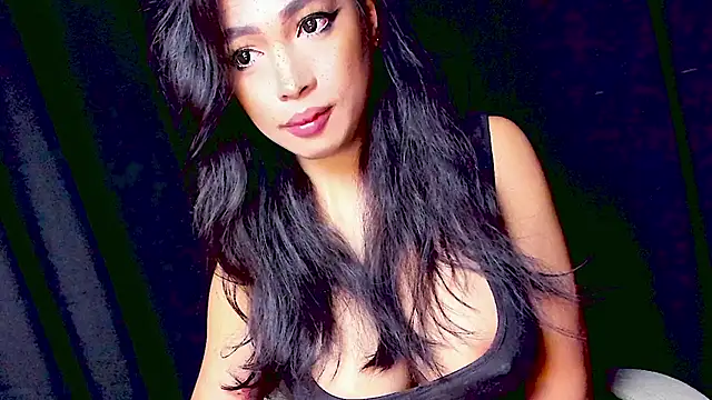 XXsexylongcockXX online show from 7, 5, 2026