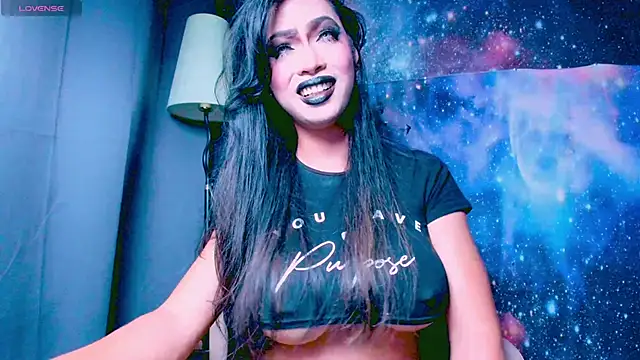 XXsexylongcockXX online show from 28, 2, 2025