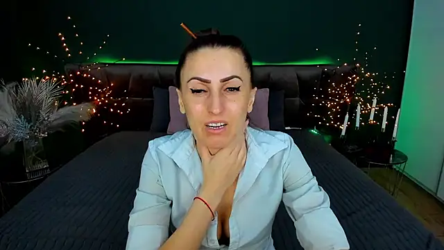 Rebecca Diamond online show from 26, 2, 2026