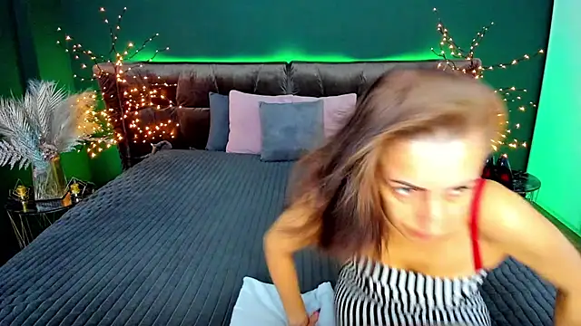 Rebecca Diamond online show from 10, 9, 2025