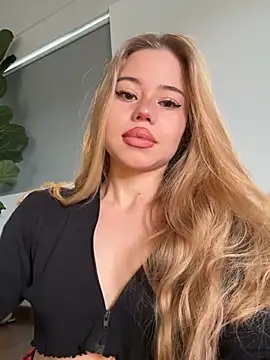 curchez  online show from 24, 2, 2026