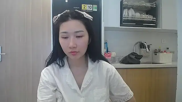 Asiagirll online show from 17, 7, 2026