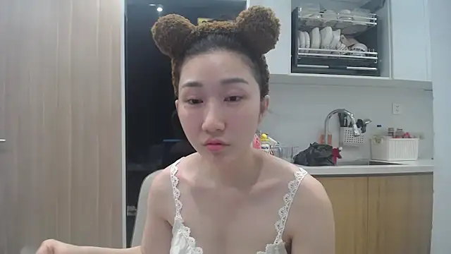 Asiagirll online show from 17, 6, 2026