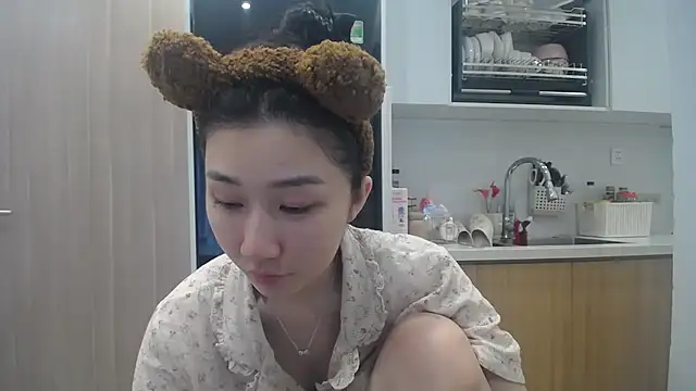 Asiagirll online show from 2, 7, 2026