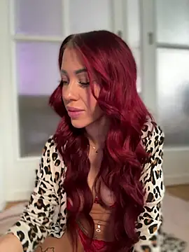 Snapshot of Pia_July_ chatting on 21, 2, 2026 Pia July online show from 21, 2, 2026