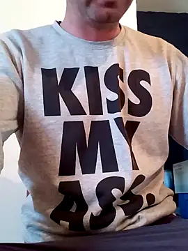 Rolandxxxr online show from 4, 2, 2025