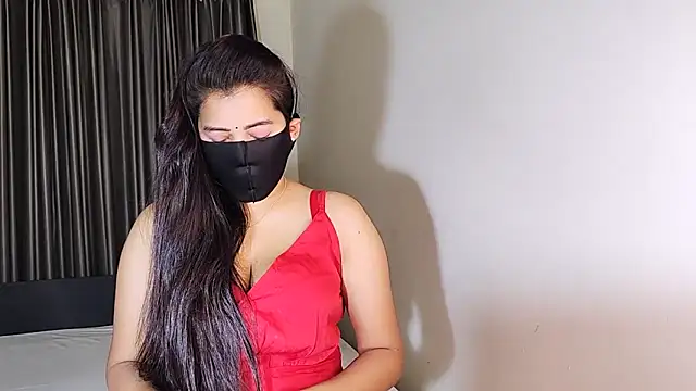 YourLovelyQueen online show from 14, 2, 2025