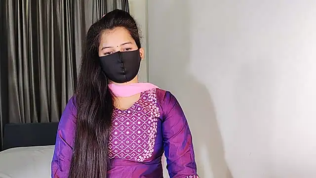 YourLovelyQueen online show from 16, 1, 2025