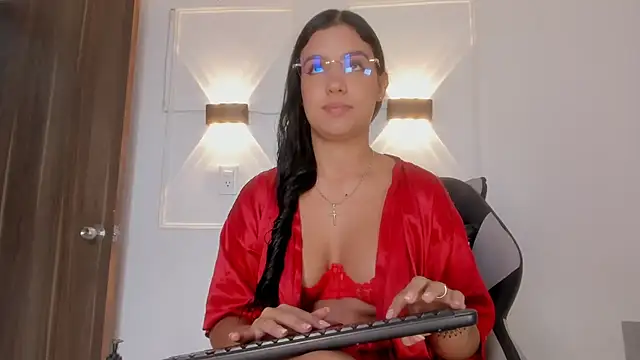 Hanna Risso online show from 20, 5, 2026